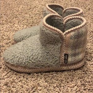 Mil Luks slipper boots